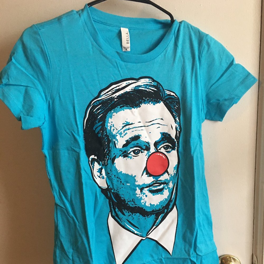 Bella - T-Shirt